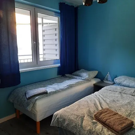 Apartment Nadmorski Bursztyn - Debina