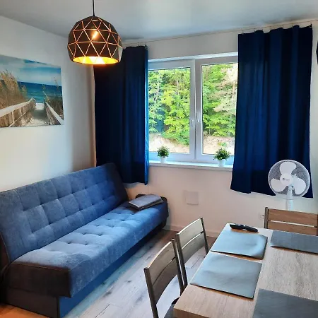 Nadmorski Bursztyn - Debina Apartment