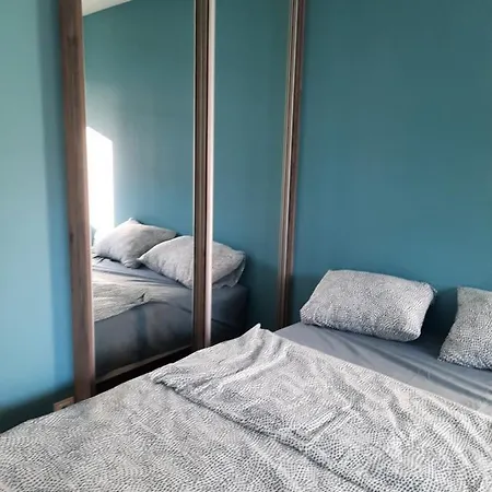 Nadmorski Bursztyn - Debina Apartment