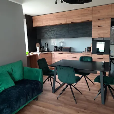 Nadmorski Bursztyn - Dębina * Debina (Ustka)