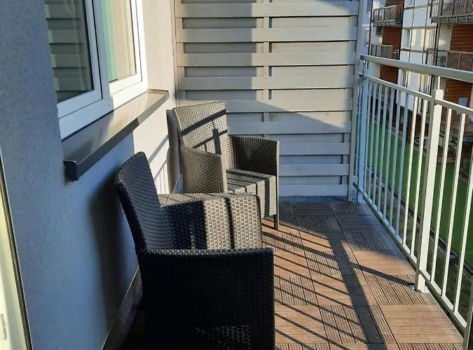 Nadmorski Bursztyn - Debina