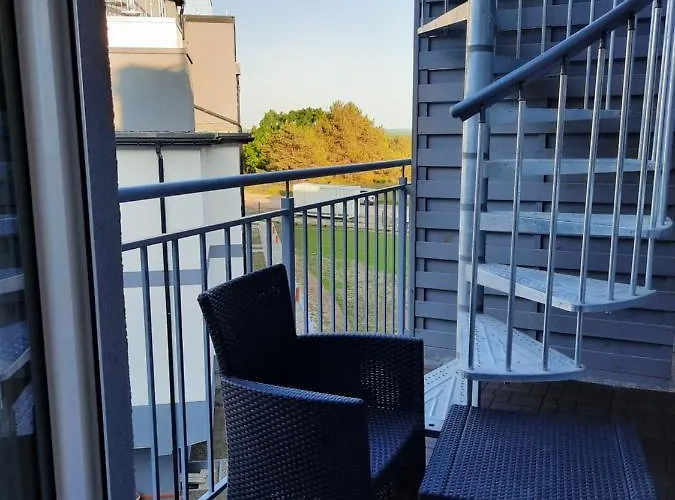 Nadmorski Bursztyn - Debina *