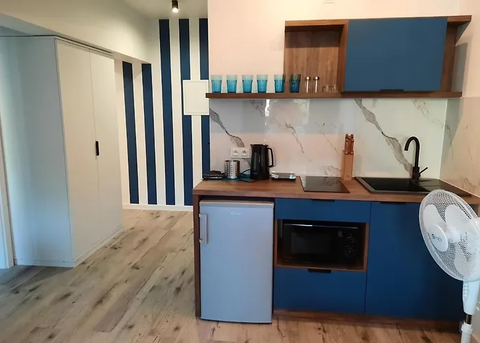 Nadmorski Bursztyn - Debina *