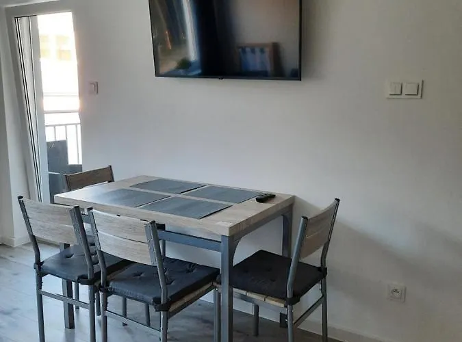 Nadmorski Bursztyn - Debina Apartmán *