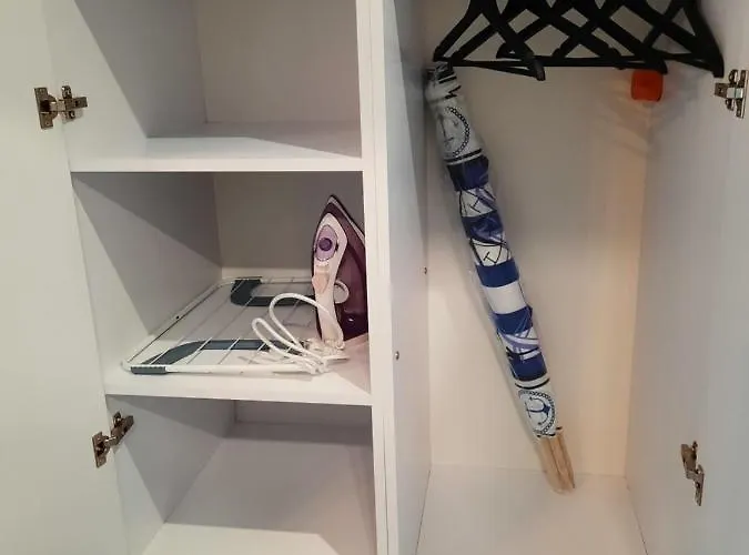 Nadmorski Bursztyn - Debina